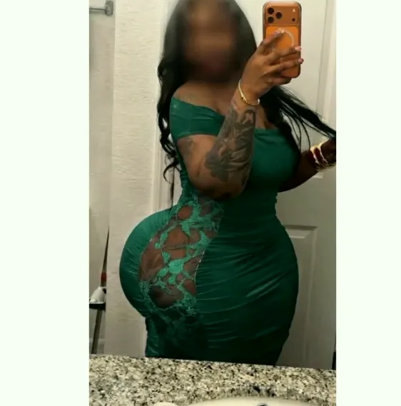 Lucero, 26 años