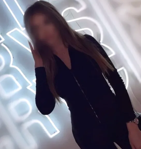 Macarena, 32 años