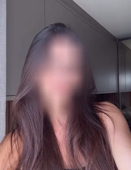 Nayara, 37 años
